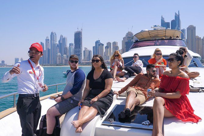 Luxury Yacht Charter Service | Dubai Luxury Yacht Charter